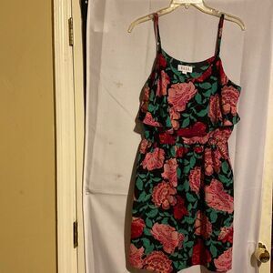 Elle floral dress